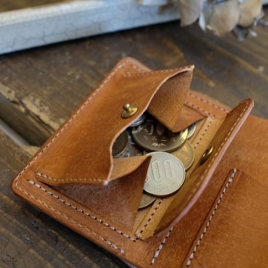 プエブロ　三つ折りコンパクト財布 / キャメル