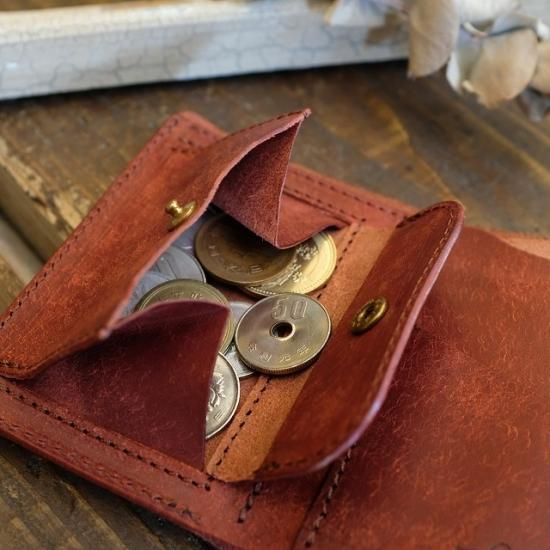 プエブロ　三つ折りコンパクト財布 / ブリックレッド