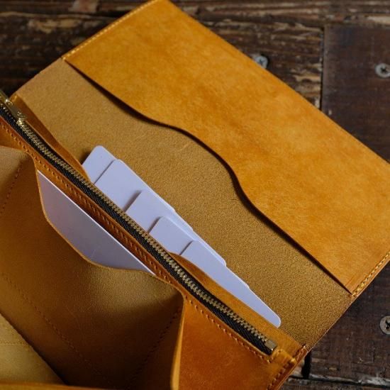プエブロ　ジャバラ長財布 / イエロー