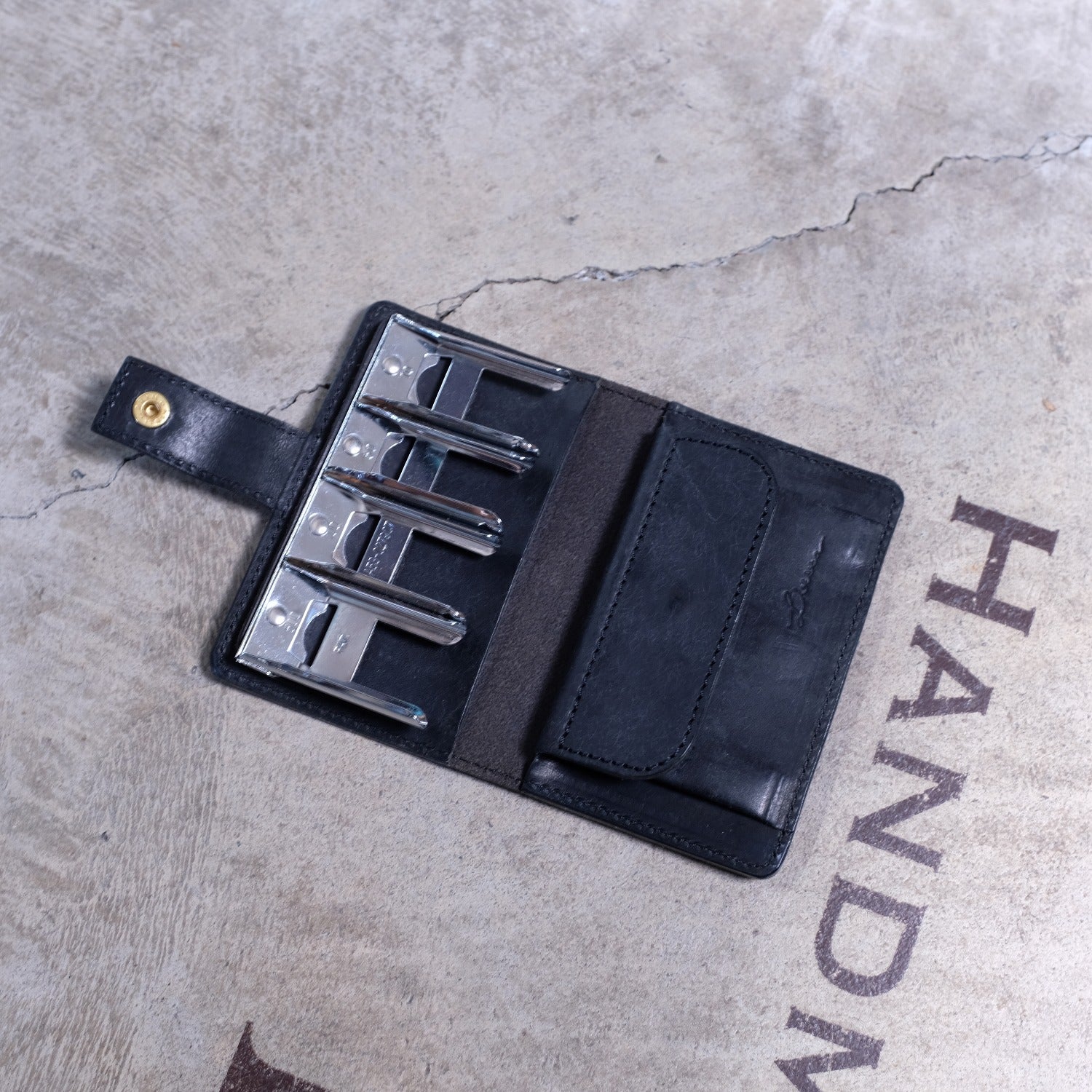 【アウトレット 20%OFF】プエブロ　コインウォレット2 / ブラック #S007 展示使用