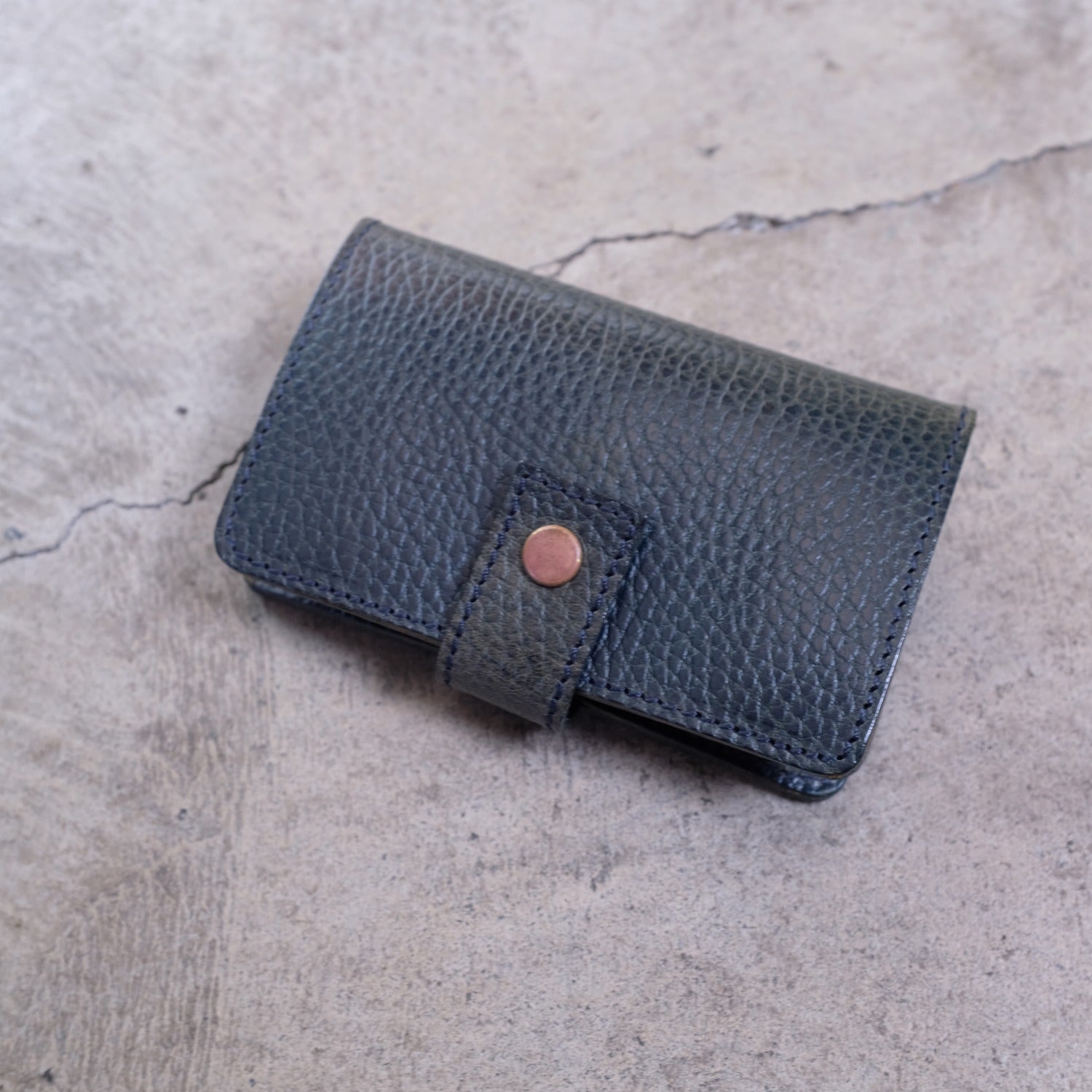 【アウトレット 30%OFF】ドラーロ　コインウォレット2 / ダークブルー #S015 展示使用