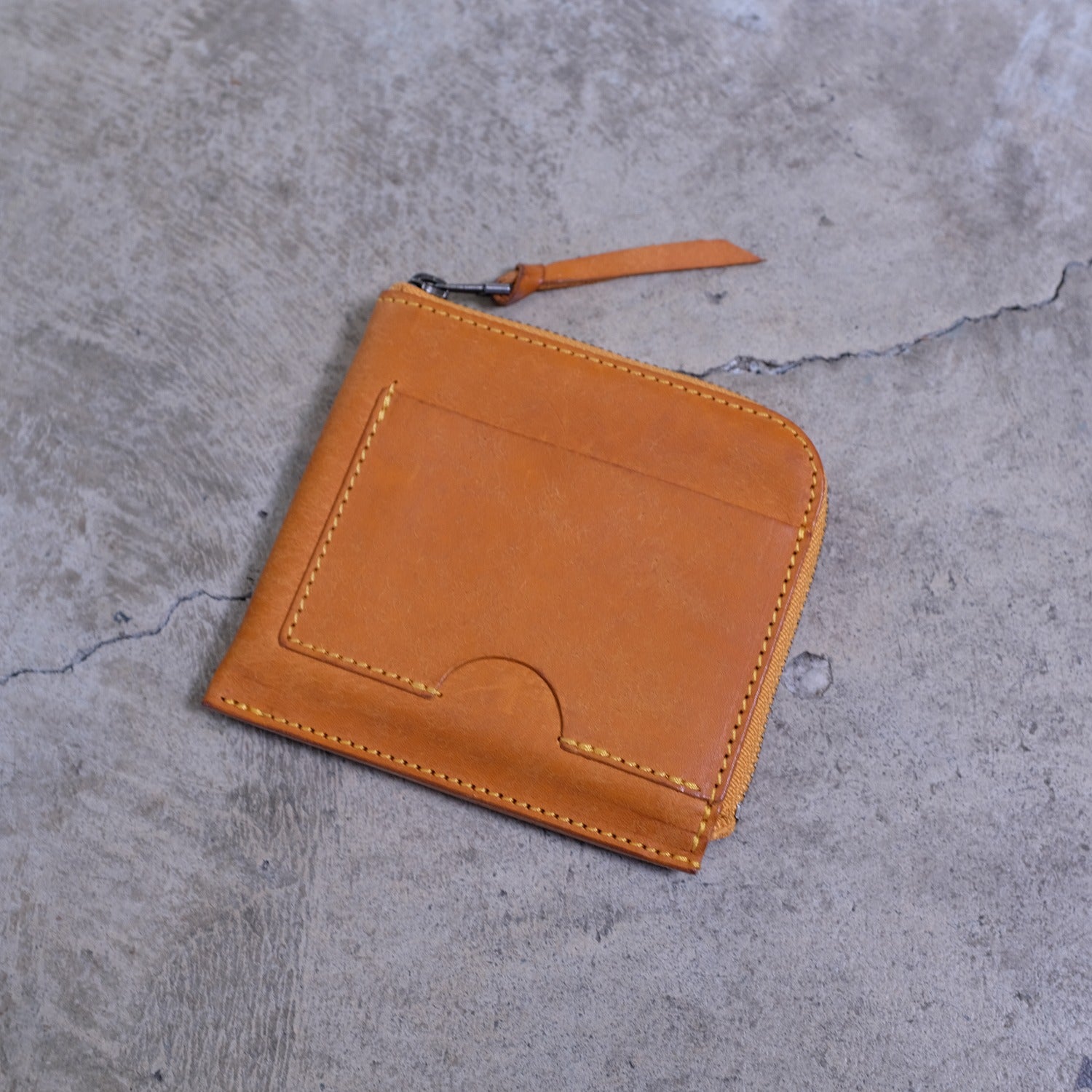 【アウトレット 20%OFF】プエブロ　コンパクトウォレットハーフ / イエロー #S042 展示使用