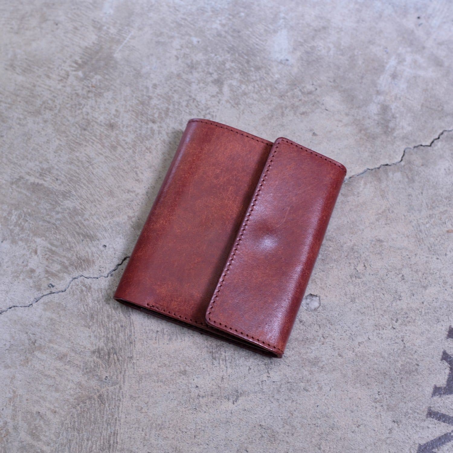 【アウトレット 20%OFF】プエブロ　二つ折り財布 / ブリックレッド #S046 展示使用