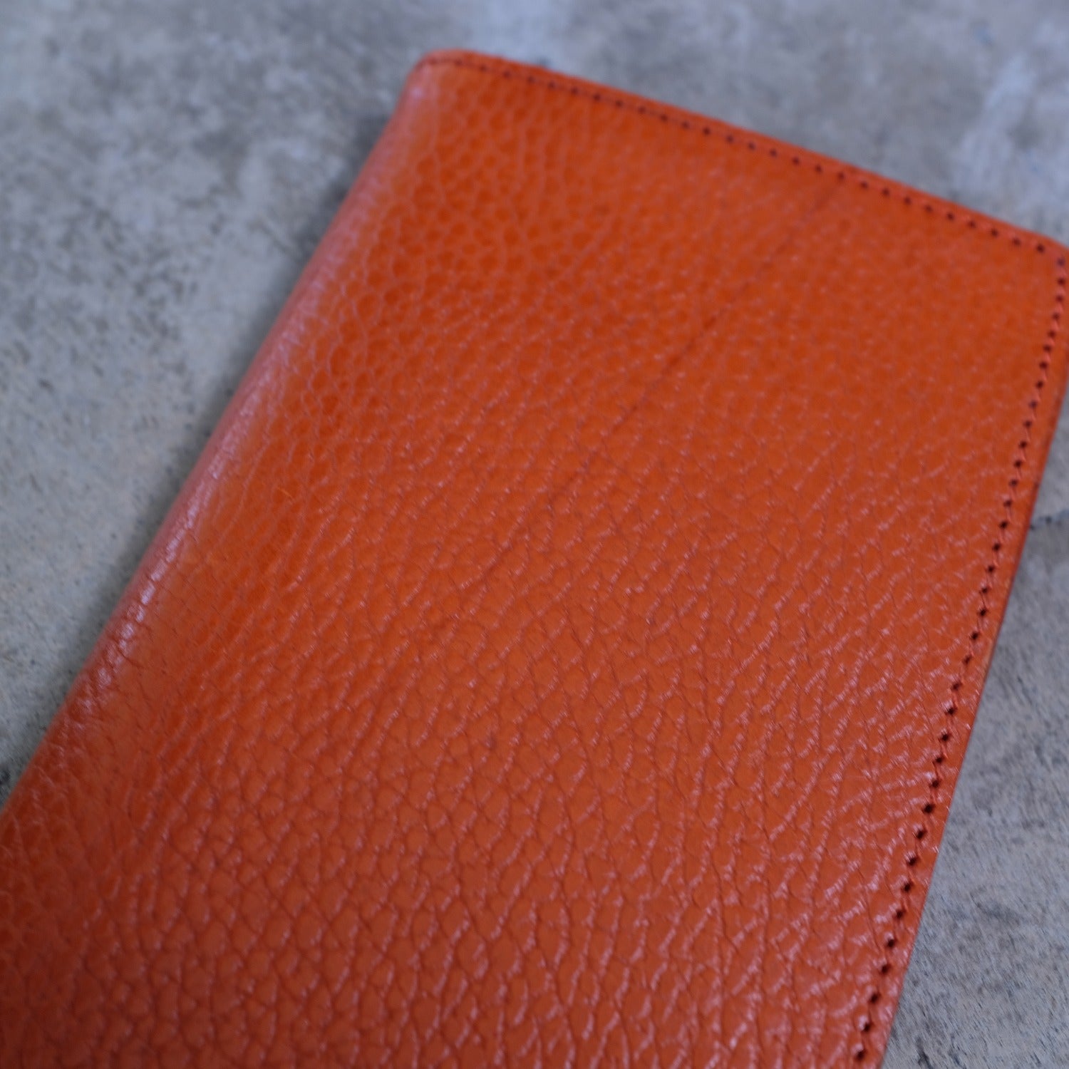 【アウトレット 20%OFF】ドラーロ　ビルケース / オレンジ #S052 展示使用