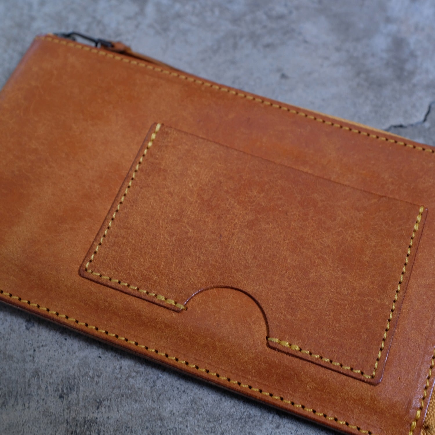 【アウトレット 30%OFF】プエブロ　コンパクトウォレット / イエロー #S058 展示使用