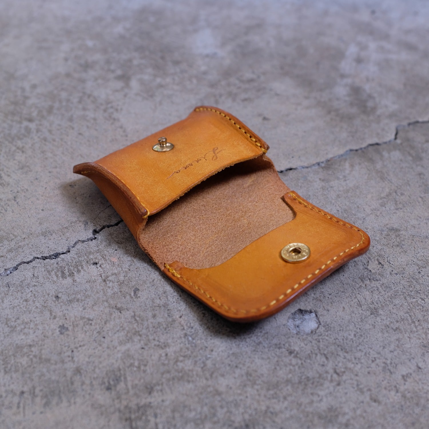 【アウトレット 30%OFF】プエブロ　スモールコインケース / イエロー #S059 展示使用