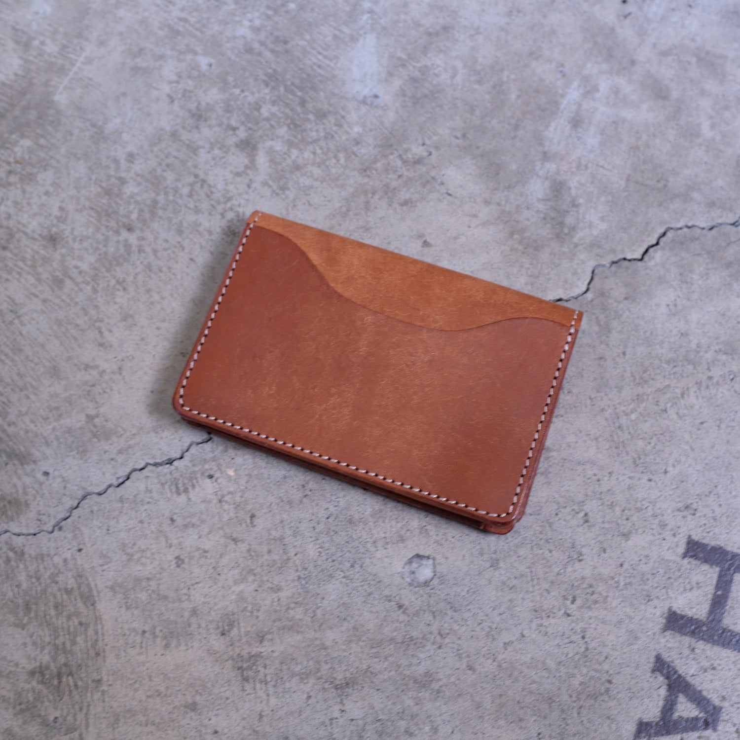 【アウトレット 20%OFF】プエブロ　コンビカラー名刺入れ / キャメル #S069 展示使用
